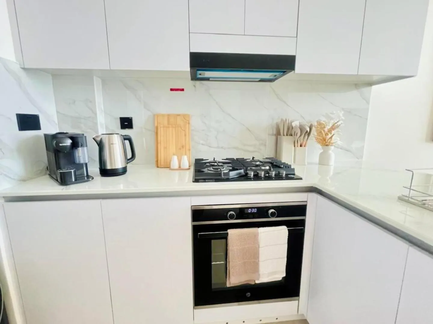 Stylish 1Br In Jvc Balcony, Pool & Free Parking Apartment Dubai