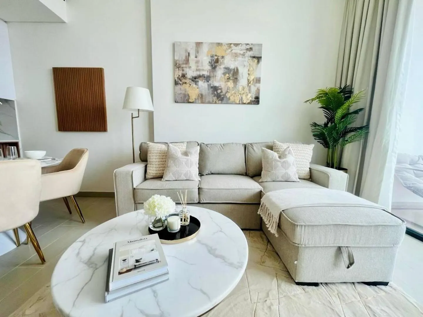 Stylish 1Br In Jvc Balcony, Pool & Free Parking Apartment Dubai 0*,